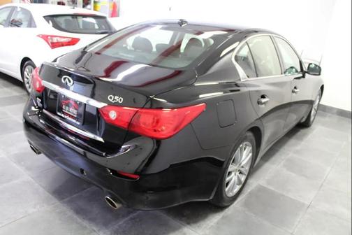 Black 2014 INFINITI Q50 Premium