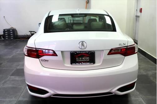 2016 Acura ILX 2.4L w/AcuraWatch Plus Pkg