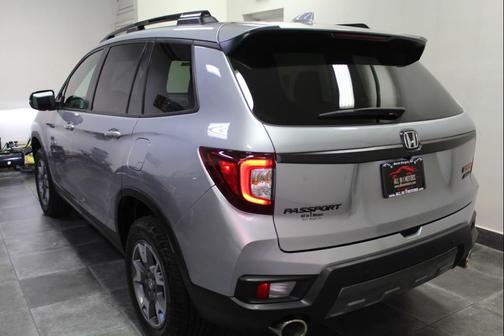 2022 Honda Passport AWD TrailSport