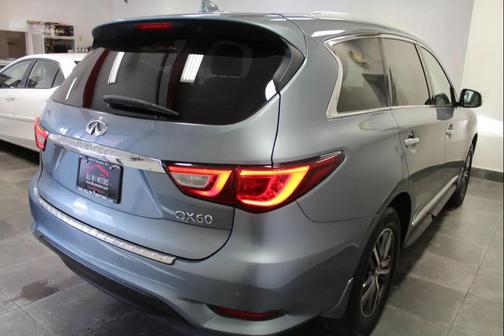 2016 INFINITI QX60 Base