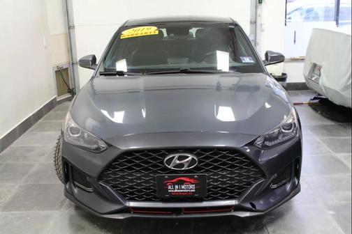 2019 Hyundai Veloster Base