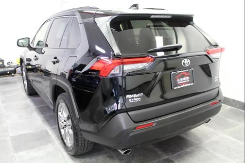 Midnight Black Metallic 2019 Toyota RAV4 XLE Premium