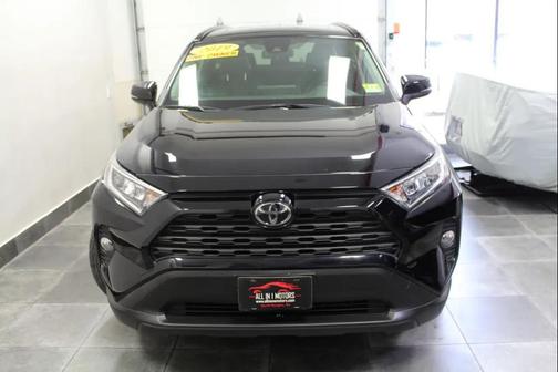 Midnight Black Metallic 2019 Toyota RAV4 XLE Premium