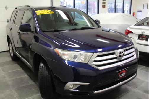 2012 Toyota Highlander Base