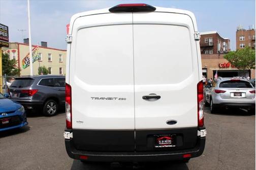 2018 Ford Transit-250 Base