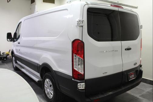 2018 Ford Transit-250 Base