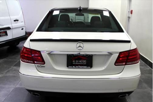 2011 Mercedes-Benz E-Class 4MATIC