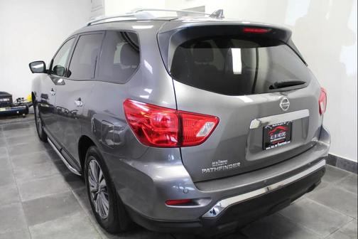 Gun Metallic 2020 Nissan Pathfinder SL 4WD