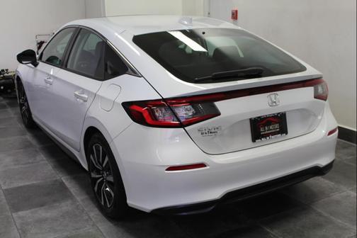 2022 Honda Civic EX-L