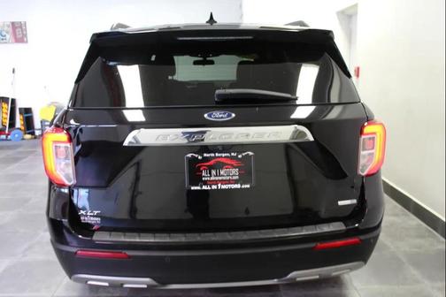Agate Black Metallic 2020 Ford Explorer XLT