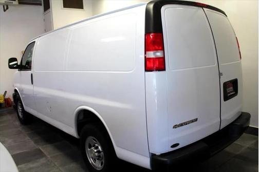 2020 Chevrolet Express 2500 RWD 2500 Regular Wheelbase WT