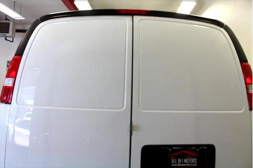 2020 Chevrolet Express 2500 RWD 2500 Regular Wheelbase WT