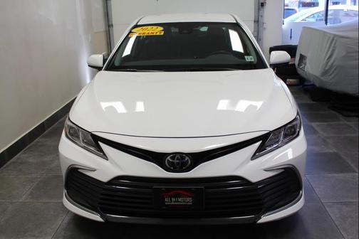 2022 Toyota Camry LE