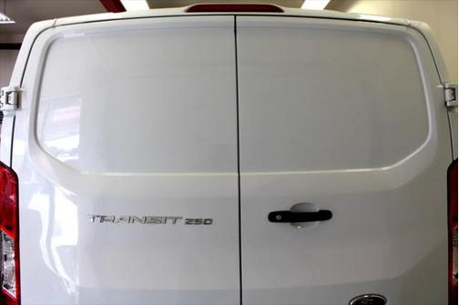 2018 Ford Transit-250 Base