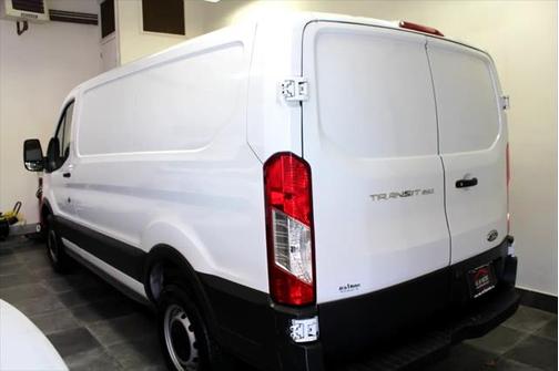 2018 Ford Transit-250 Base