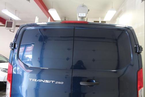 2016 Ford Transit-250 Base