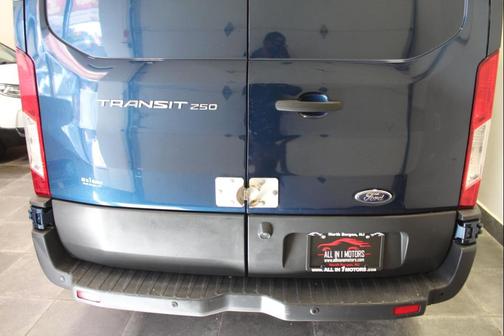 2016 Ford Transit-250 Base