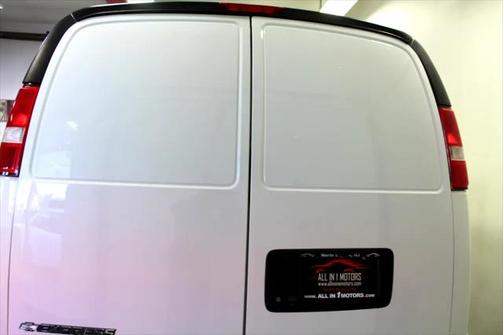 2020 Chevrolet Express 2500 RWD 2500 Regular Wheelbase WT