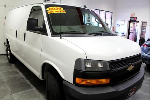 2020 Chevrolet Express 2500 RWD 2500 Regular Wheelbase WT