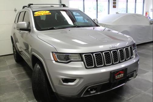 Billet Silver Metallic Clearcoat 2018 Jeep Grand Cherokee Sterling Edition