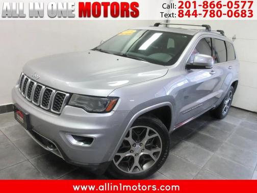Billet Silver Metallic Clearcoat 2018 Jeep Grand Cherokee Sterling Edition