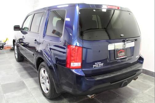 Dark Blue 2015 Honda Pilot EX-L