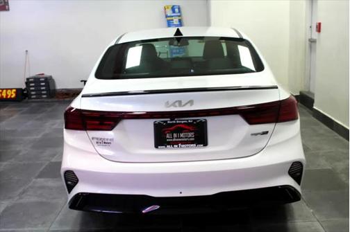 2022 Kia Forte GT-Line