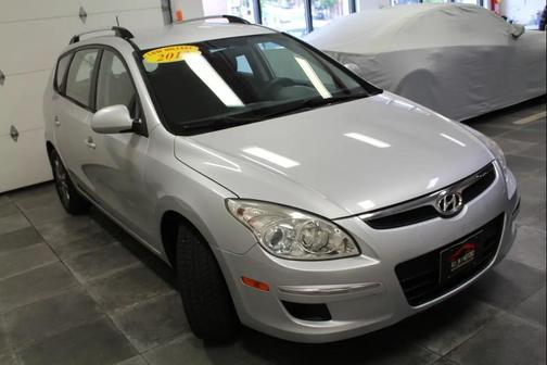 Shimmering Silver 2012 Hyundai Elantra Touring GLS
