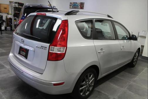 Shimmering Silver 2012 Hyundai Elantra Touring GLS