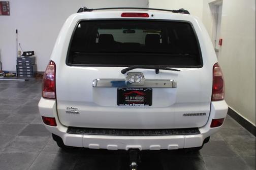2004 Toyota 4Runner SR5