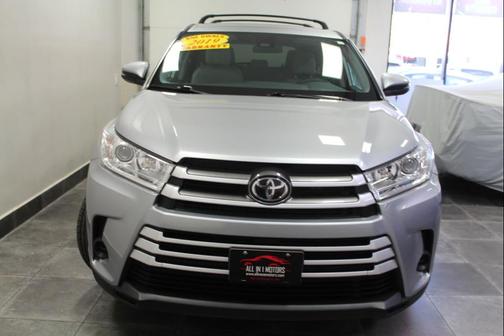 2019 Toyota Highlander LE