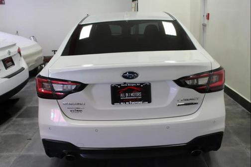 2022 Subaru Legacy Touring XT