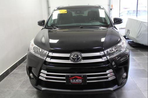 2017 Toyota Highlander Limited Platinum