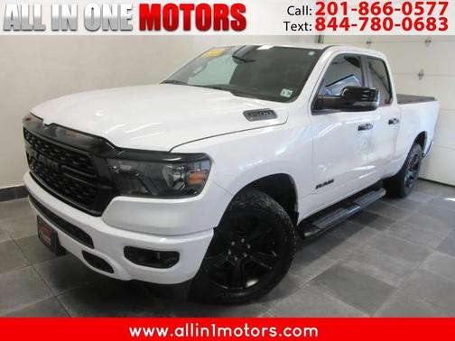 Bright White Clearcoat 2023 RAM 1500 Big Horn/Lone Star