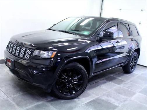 2018 Jeep Grand Cherokee Altitude