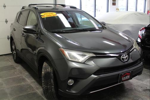 2016 Toyota RAV4 XLE
