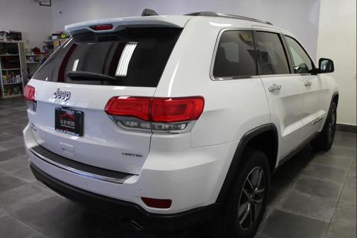 Bright White Clearcoat 2017 Jeep Grand Cherokee Limited