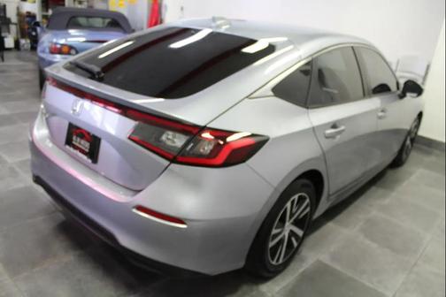 Lunar Silver Metallic 2024 Honda Civic LX