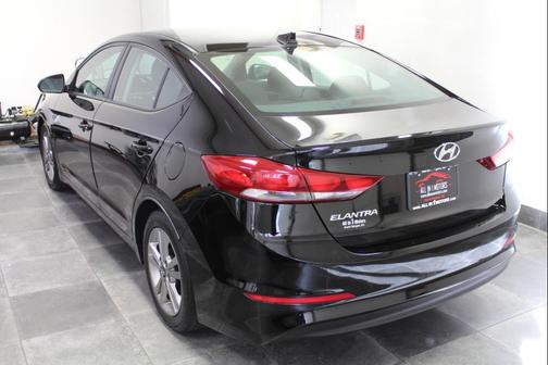 2017 Hyundai ELANTRA Value Edition