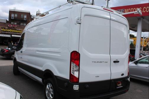 2015 Ford Transit-250 Base