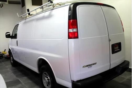 2017 Chevrolet Express 2500 Work Van