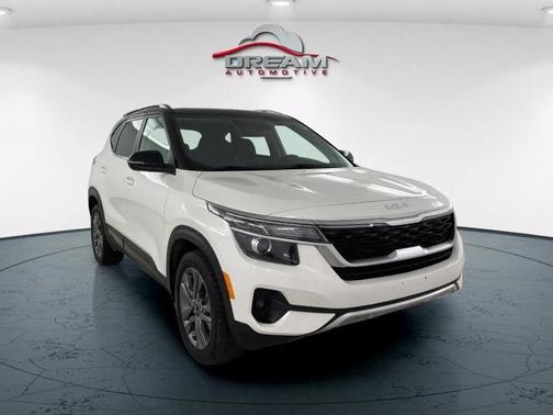 2022 Kia Seltos S