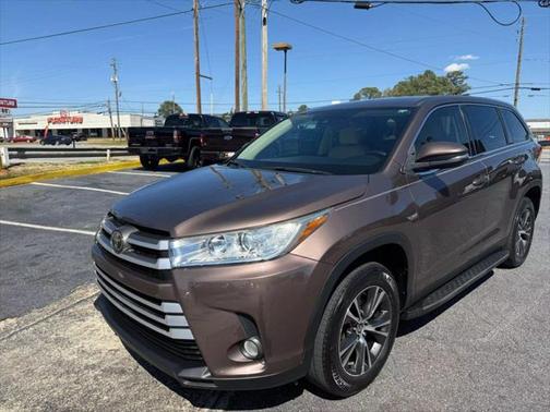 2019 Toyota Highlander LE Plus
