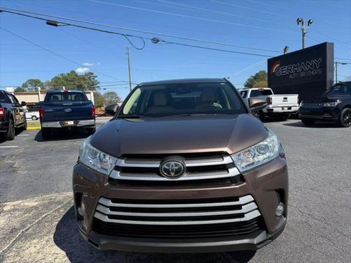 2019 Toyota Highlander LE Plus