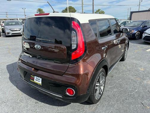 2017 Kia Soul +