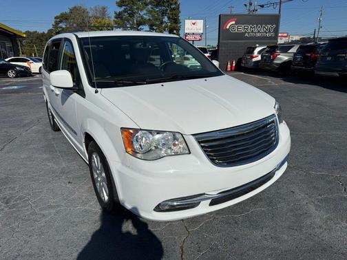 2015 Chrysler Town & Country Touring