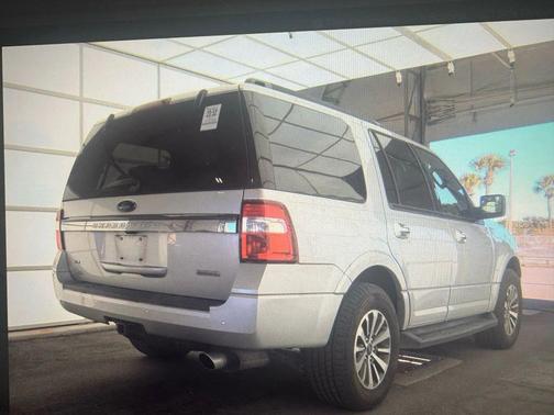 2017 Ford Expedition XLT