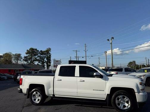 2017 Chevrolet Silverado 1500 2LT