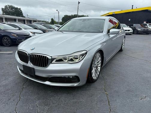 2016 BMW 750 i xDrive