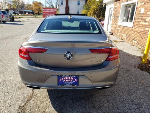 2017 Buick LaCrosse Essence